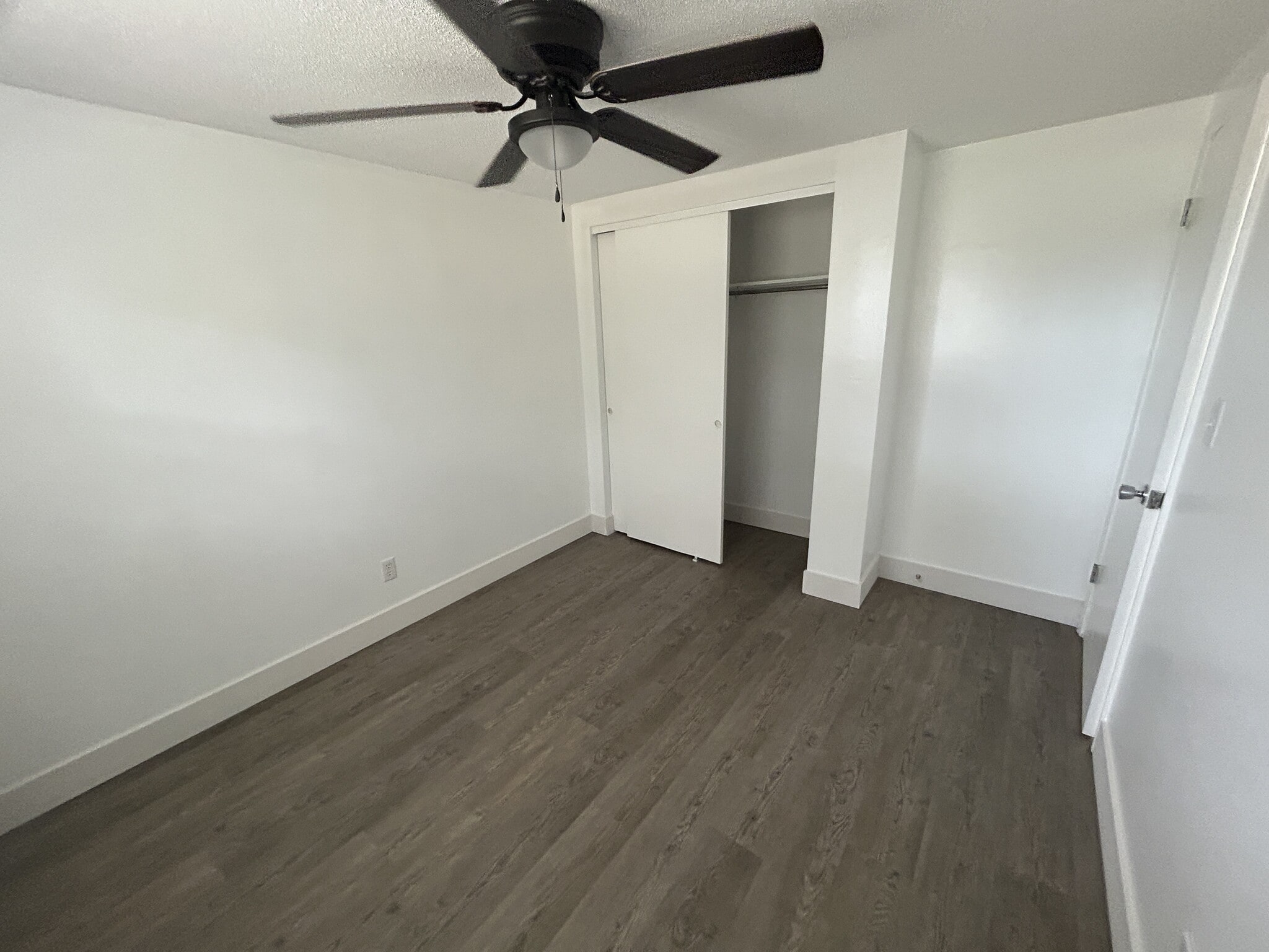 Building Photo - 5446 Lisa Cir