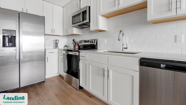 Building Photo - 870 SE 47th Terrace