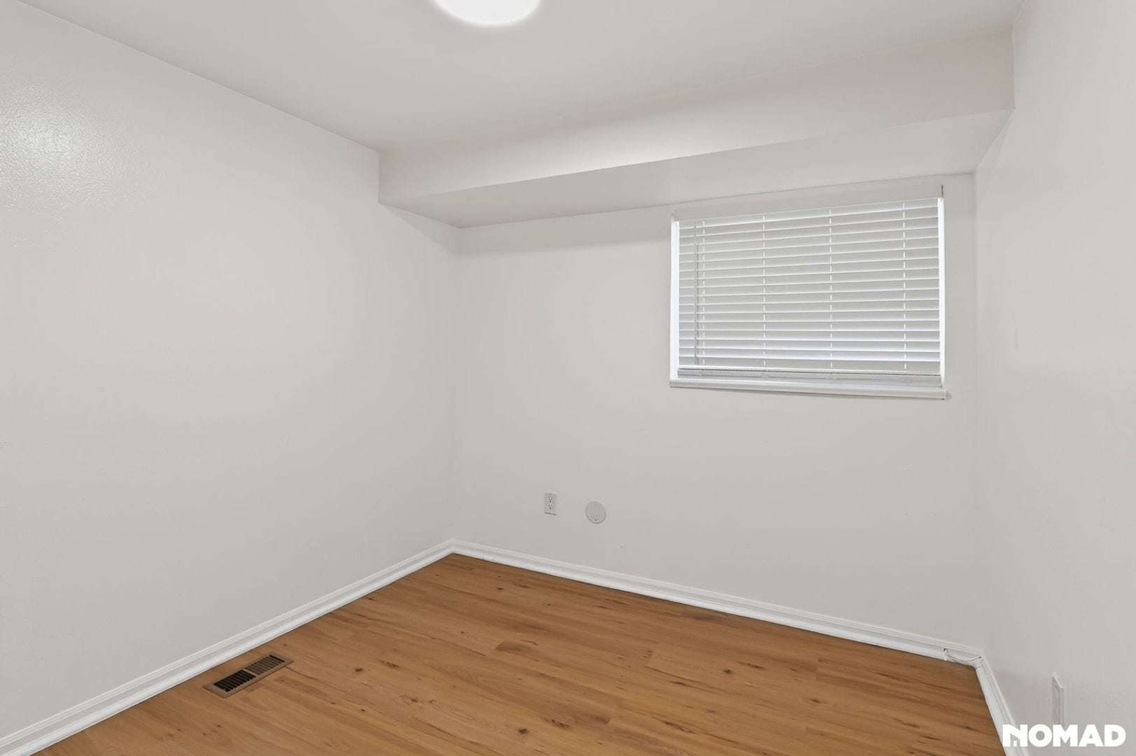 Building Photo - 747 W Cleveland Cir