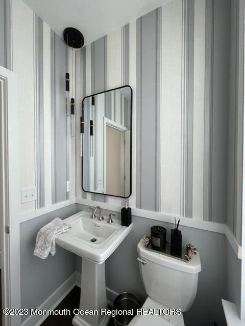 Building Photo - 61 Bataan Ave