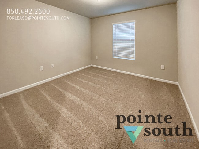 Building Photo - 7063 Abigail St