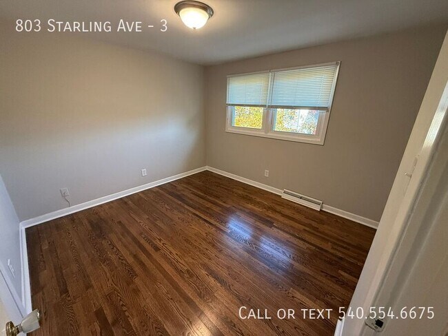 Building Photo - 803 Starling Ave