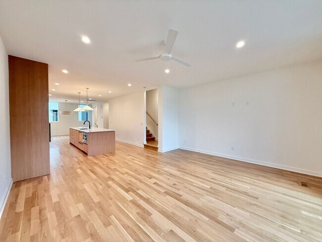 Building Photo - Luxurious New Construction 4BD, 2.5BA Raleigh Townhome with a Rooftop Terrace in a Prime Location...