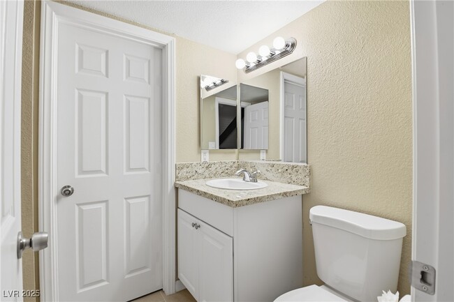 Building Photo - 4039 Village Square