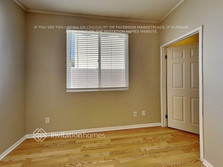 Building Photo - 43561 Tirano Dr