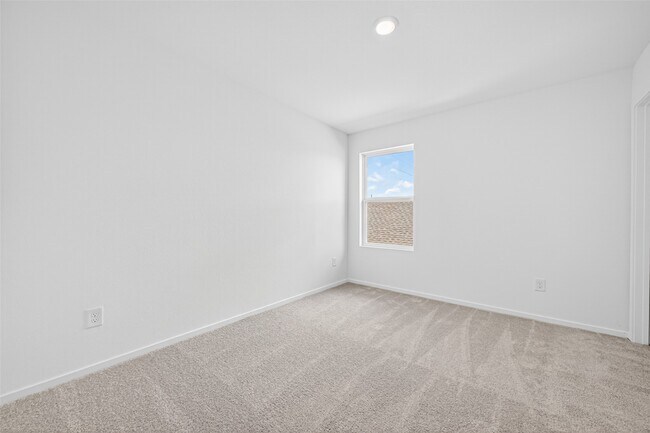 Building Photo - 28522 Golden Hay Dr
