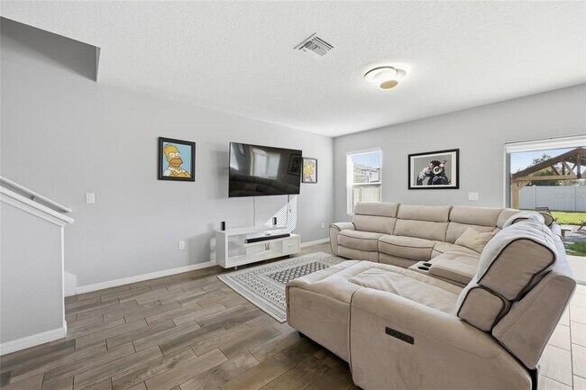 Building Photo - 19416 Roseate Dr