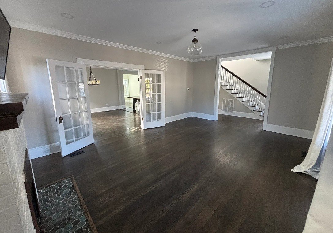 Building Photo - 313 W Fisher Ave