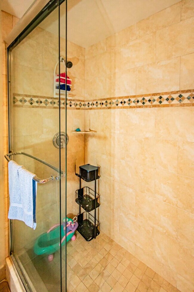 Building Photo - 3800 Galt Ocean Dr