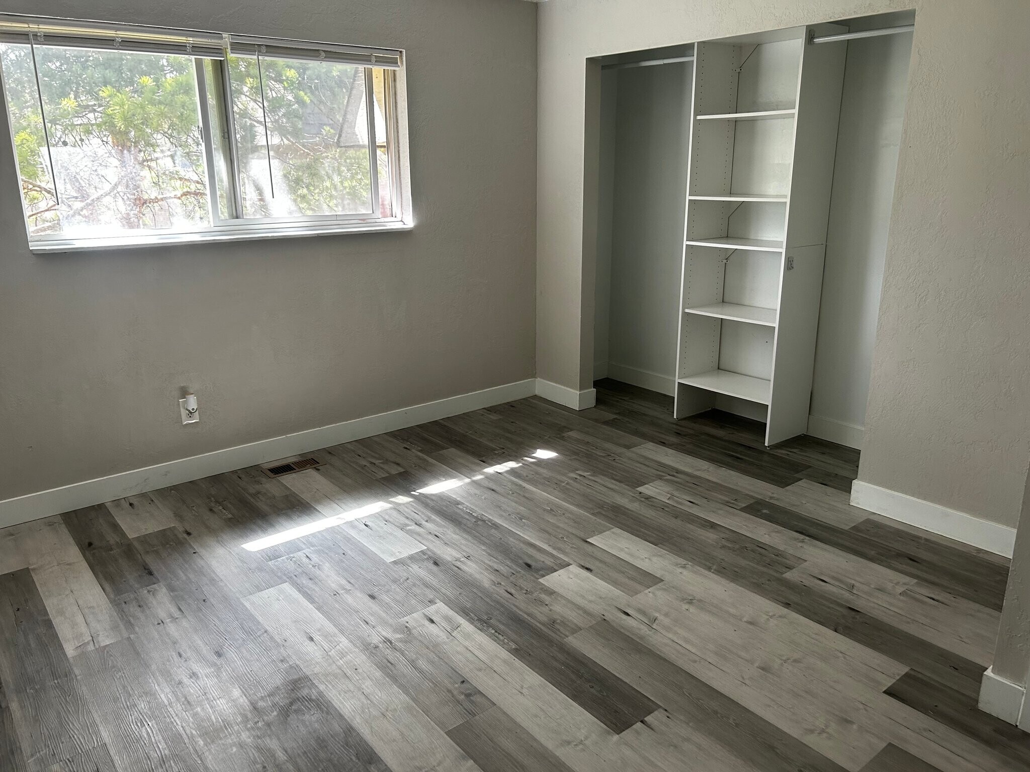 Building Photo - 3679 S 2200 W
