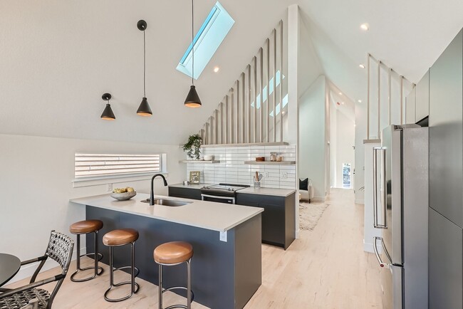 Building Photo - Luxury Home Near Cherry Creek | Sustainabl...