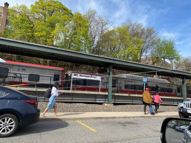 Building Photo - 218 Washington St