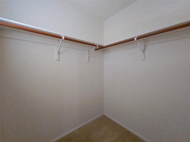Building Photo - 133 Hillhouse Ln