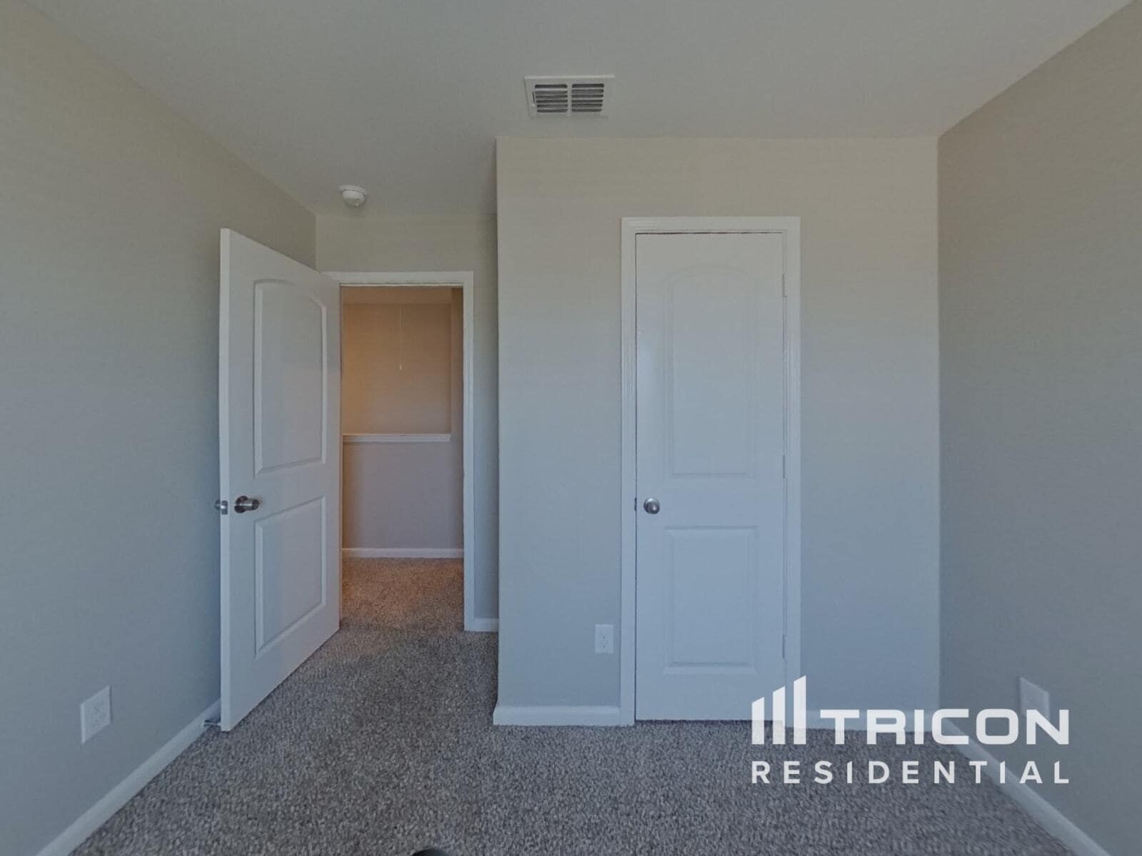 Building Photo - 630 Delta Downs Dr