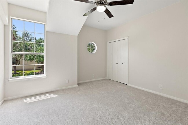 Building Photo - 3811 Standfield Ct