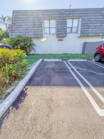 Building Photo - 1855 N Congress Ave