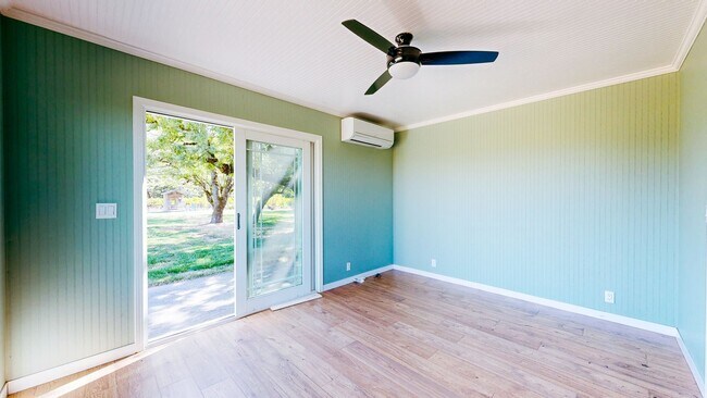 Building Photo - Country Charm Meets Vineyard Views! Two Bedroom Two bath with room to relax!