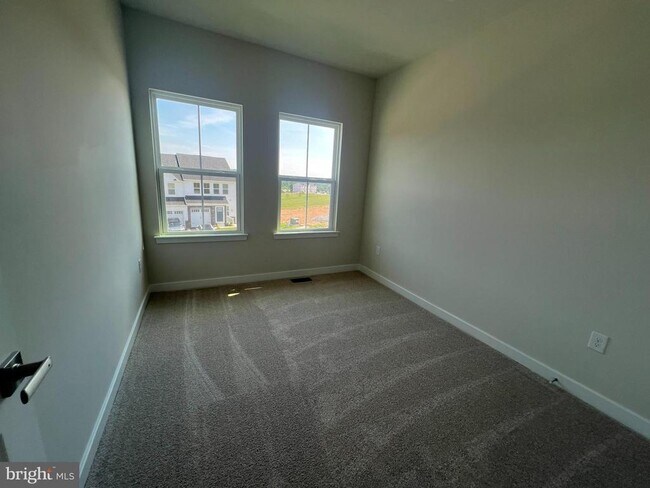 Building Photo - 2511 Baydon Ln
