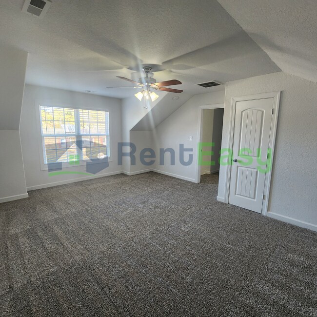 Building Photo - 5201 Askew Rd