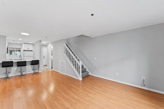 Building Photo - 2660 North Ave