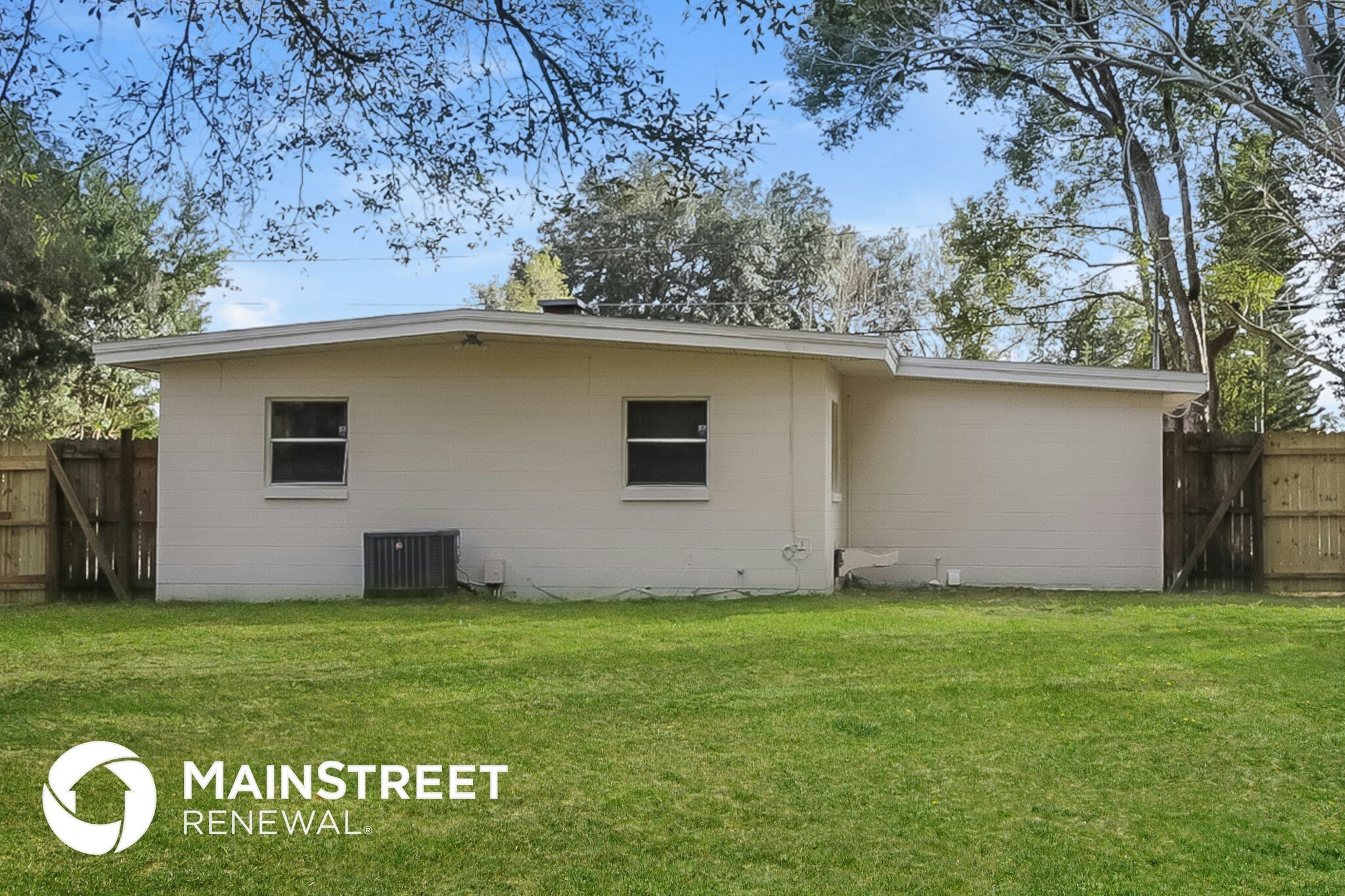 Building Photo - 11623 Cameron St