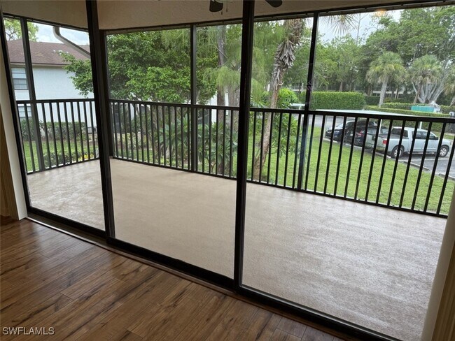 Building Photo - 1801 Courtyard Way