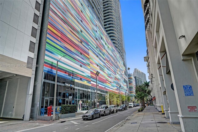 Building Photo - 55 SW 9th St