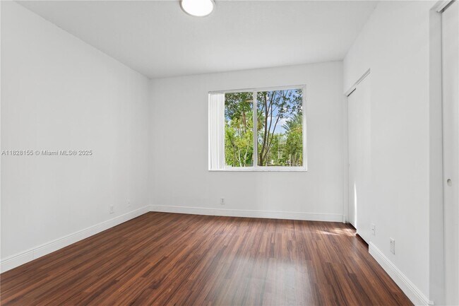Building Photo - 31 Whitehead Cir