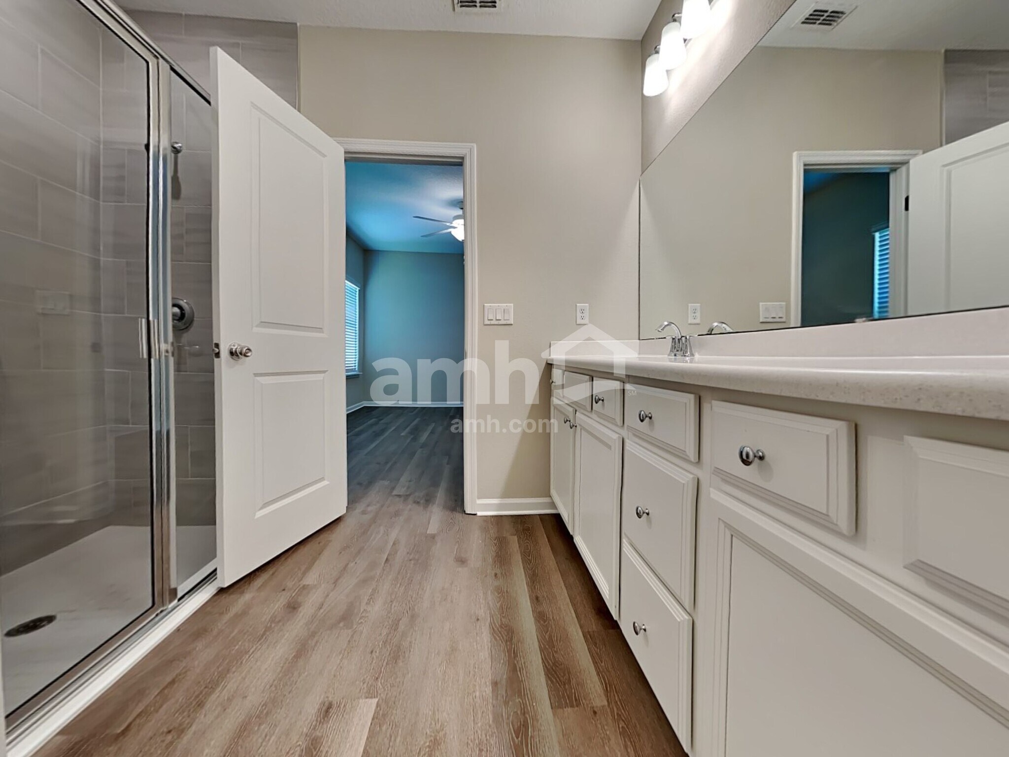 Building Photo - 225 Stone Arbor Ln