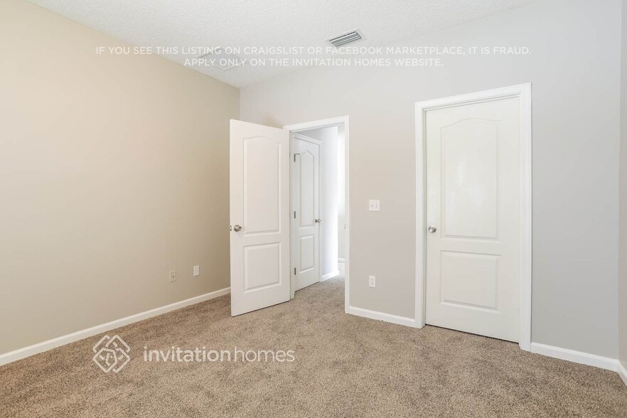 Building Photo - 934 Otter Creek Dr