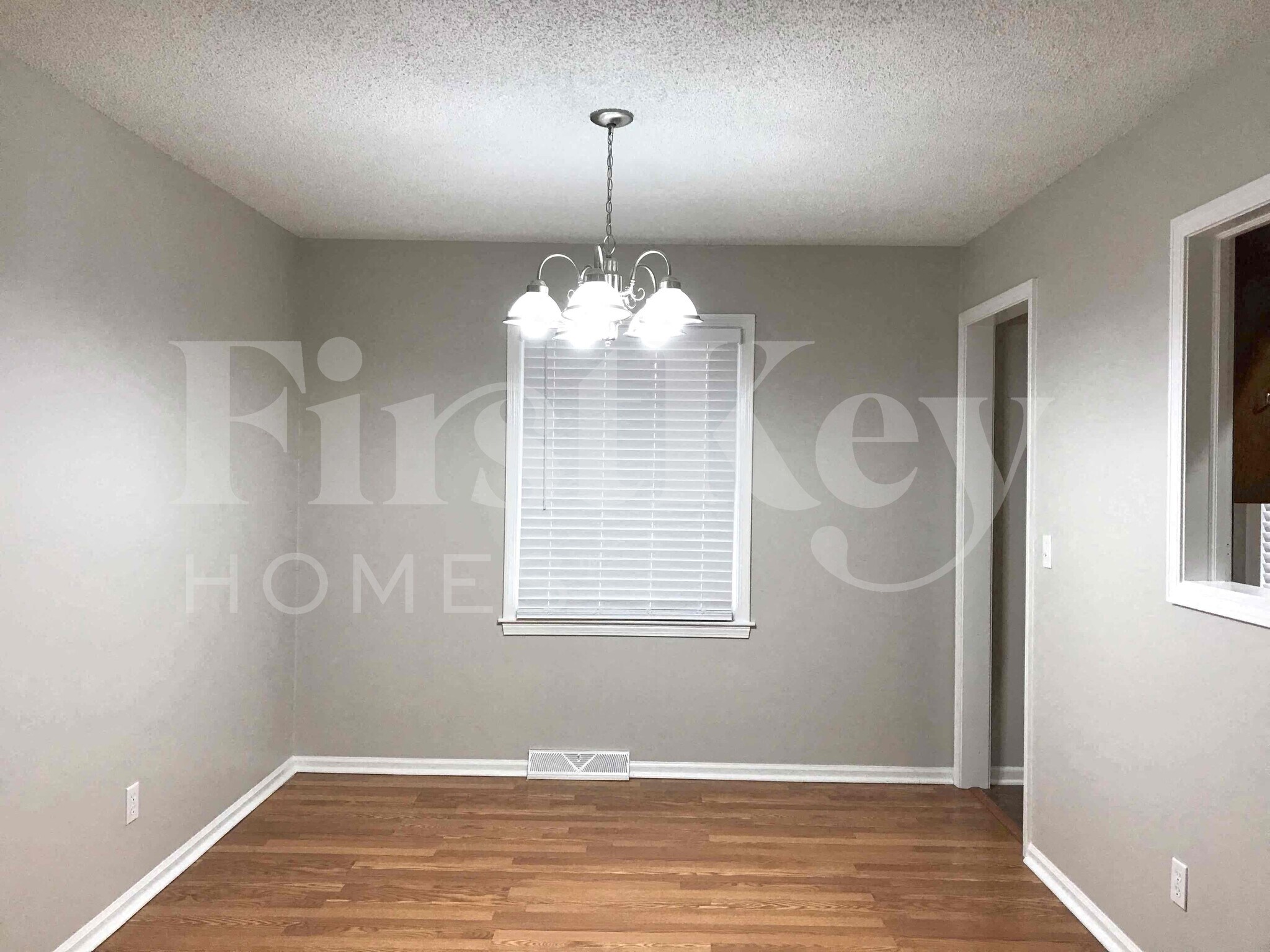 Building Photo - 8802 W 95th Terrace