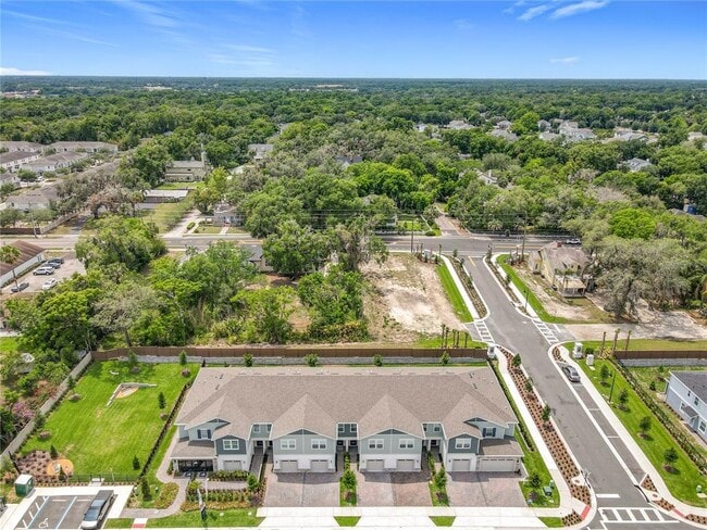 Primary Photo - 431 Meadowland Pt