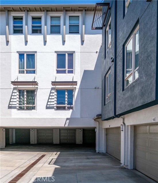 Building Photo - 5506 W 149th Pl