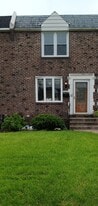Building Photo - 303 Westbridge Rd