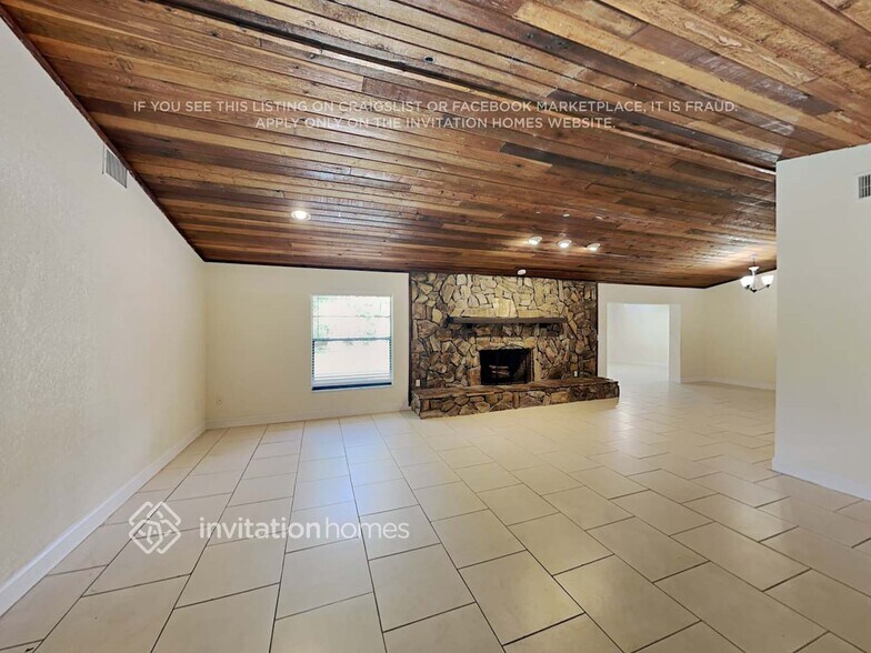 Building Photo - 18402 Crawley Rd