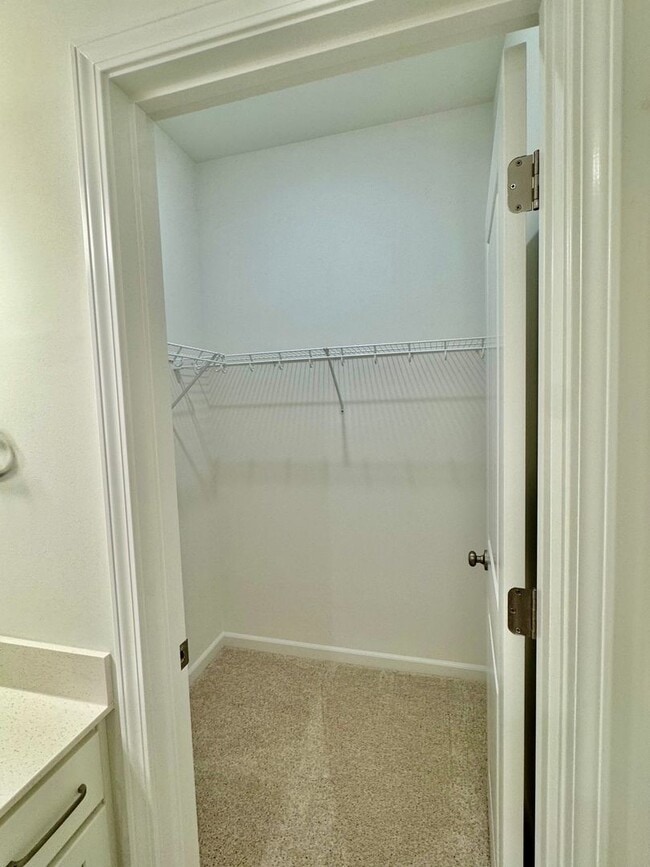 Building Photo - #brandnew, #garage, #3bedsuitesw/private b...