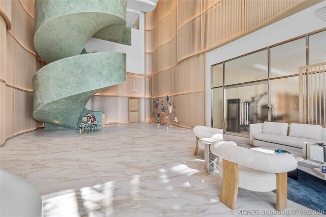 Building Photo - 900 N Ocean Blvd