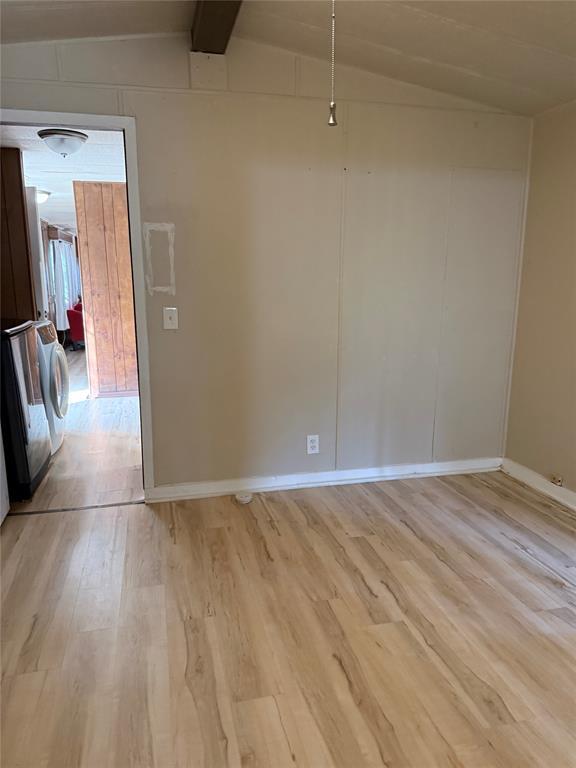 Building Photo - 374 Plum St