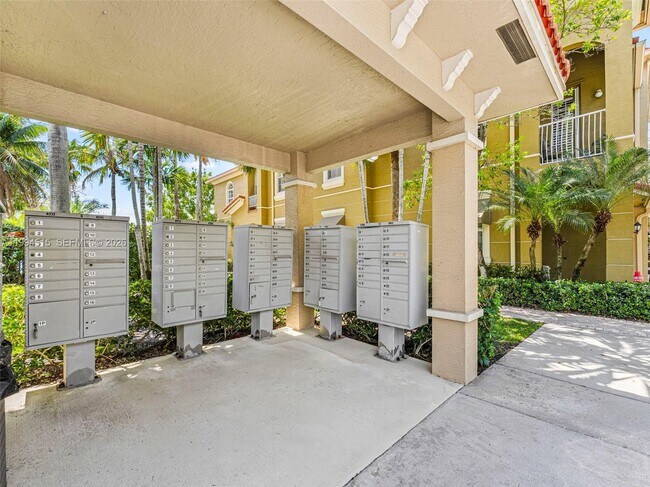 Building Photo - 4851 Bonsai Cir