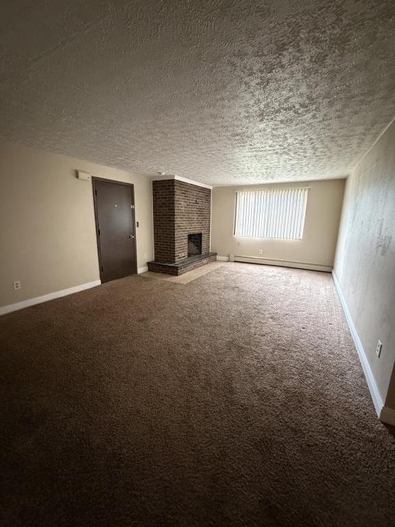 Building Photo - 21 Wayne St SE