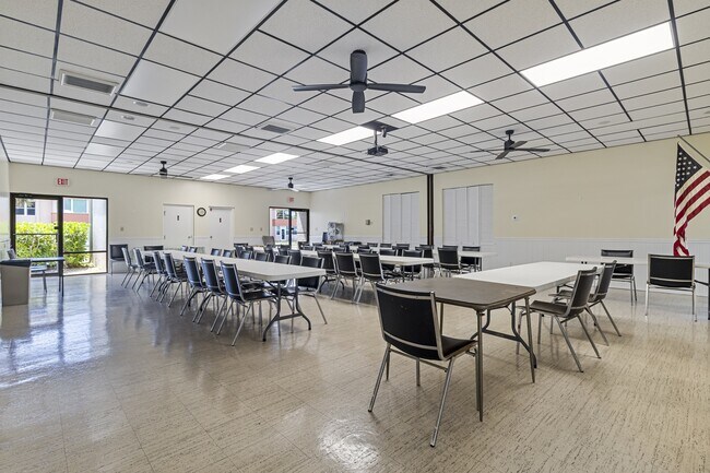 Building Photo - 21280 Brinson Ave