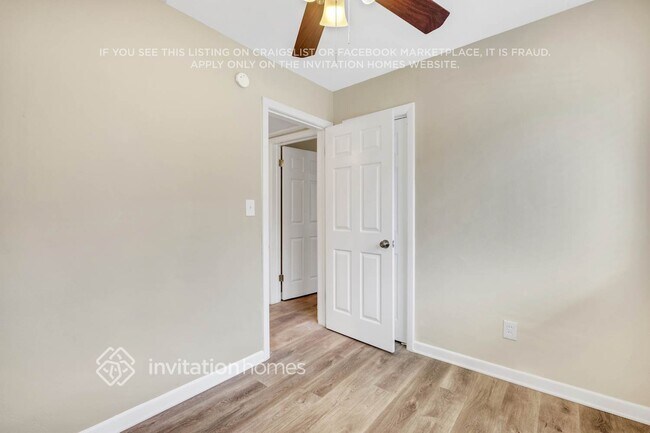 Building Photo - 5815 Oliver St