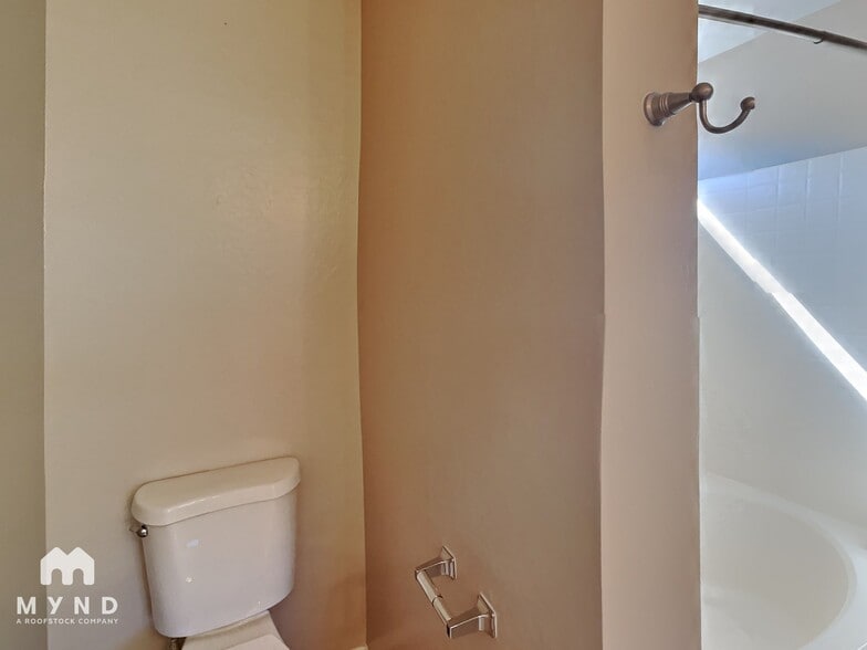 Building Photo - 33308 N Donnelly Wash Way