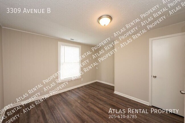 Building Photo - 3309 Avenue B-