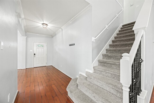 Building Photo - 16127 Spur Canyon Ct