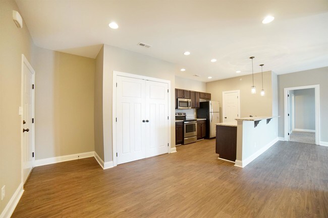 Building Photo - 120 Portico Street