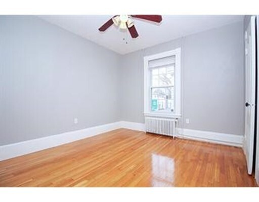 Building Photo - 343 Lafayette St