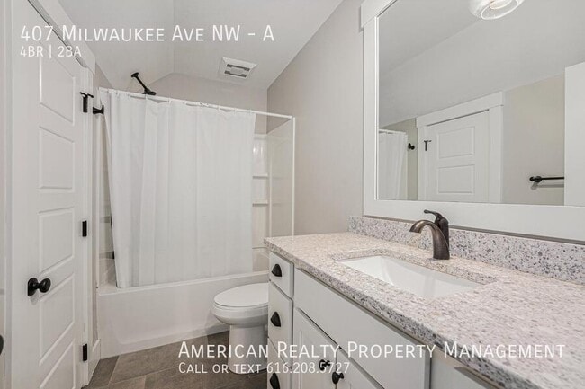 Building Photo - 407 Milwaukee Ave NW