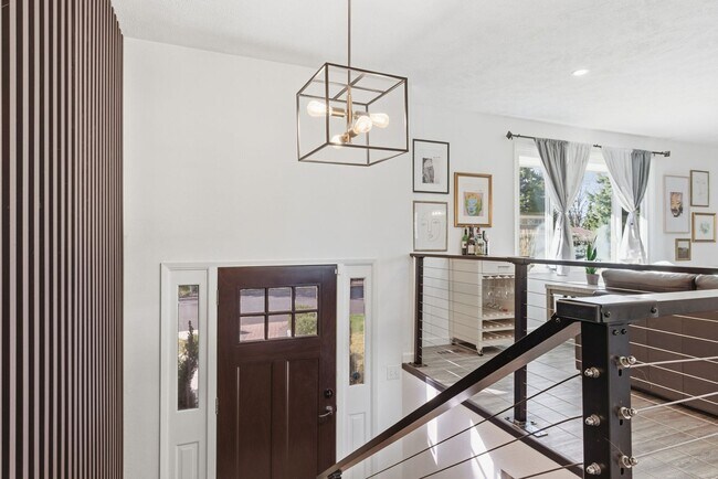 Building Photo - Stunning Fully Renovated 4BR + Bonus on Spokane's South Hill - Chef's Kitchen, 2-Car Garage & Bac...