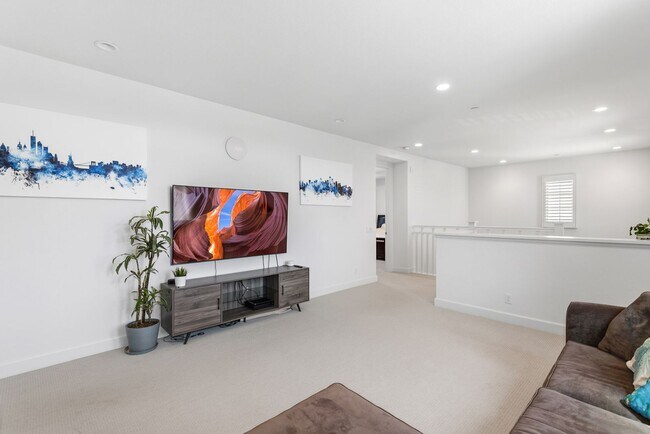 Building Photo - Guard-Gated Orchard Hills Home in The Groves | 4 Bed + Loft + Private Suite